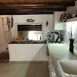 Casa Olivia - Charming Renovated With Panoramic Views タヴィラ