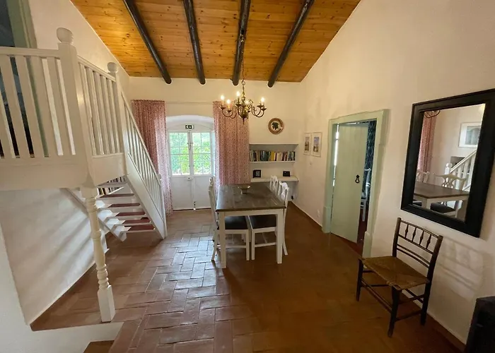 Casa Olivia - Charming Renovated With Panoramic Views Casa de Férias